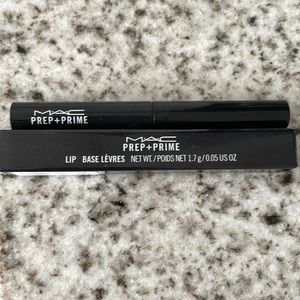 MAC Prep+Prime Lip Base